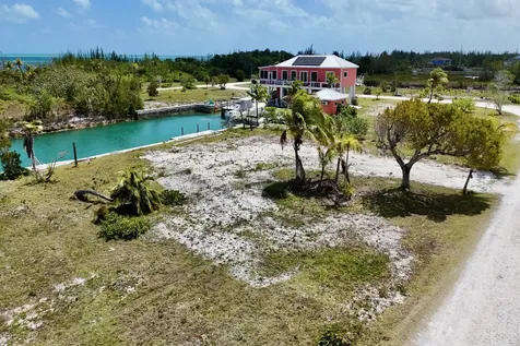 Leisure Lee Abaco BS