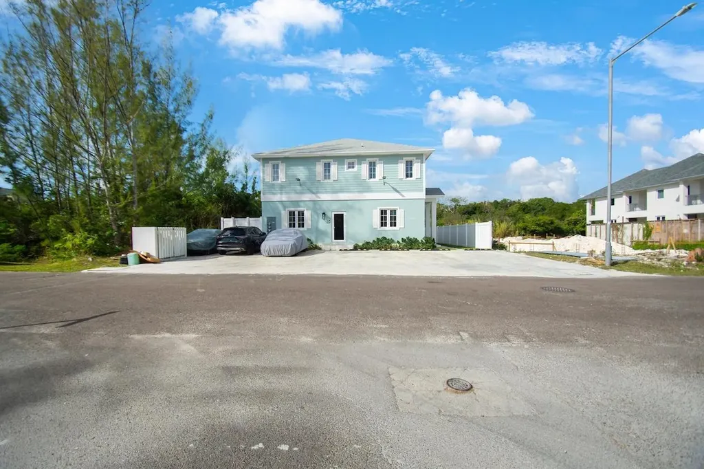 West Winds New Providence Paradise Island BS