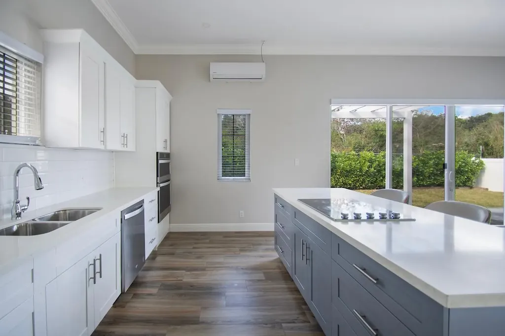 West Winds New Providence Paradise Island BS