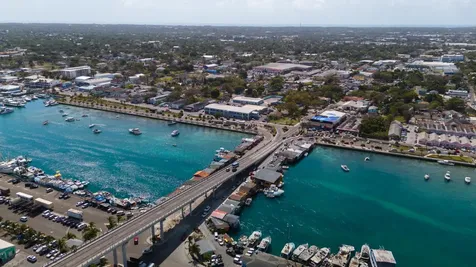 Bay Street East - 106/107 New Providence Paradise Island BS