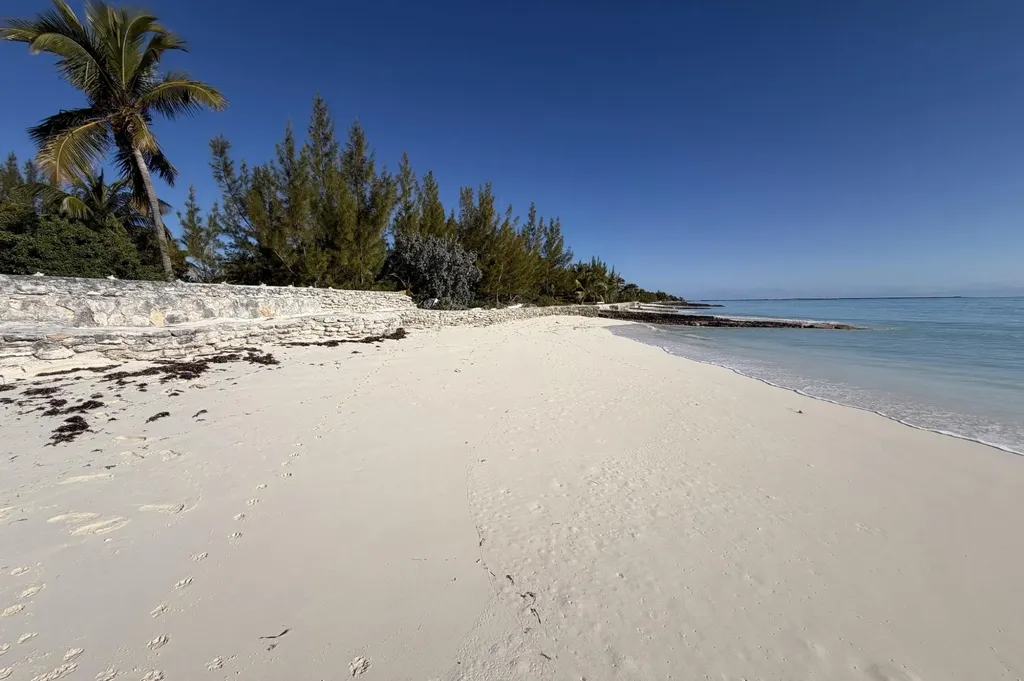 Windward Beachfront Lot Abaco BS