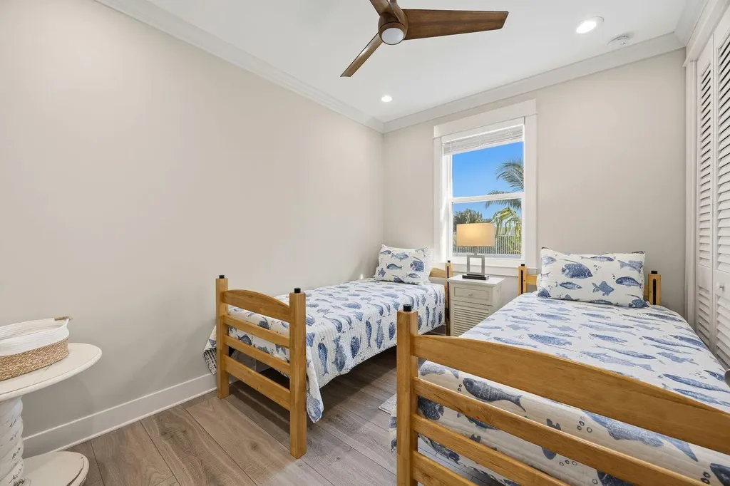 Palm Bay 8 Abaco BS