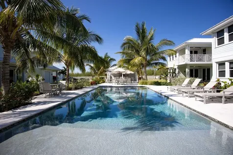 Palm Bay 8 Abaco BS