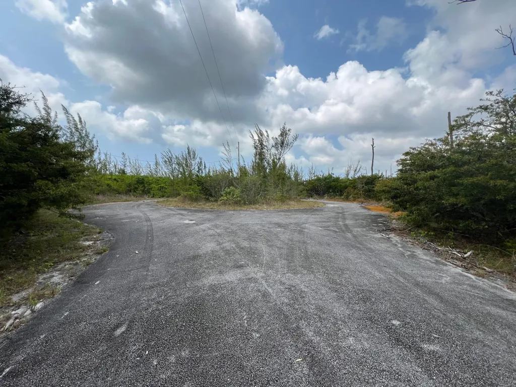 Surrey Bay Canal Grand Bahama Freeport BS