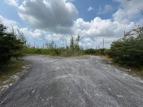 Surrey Bay Canal Grand Bahama Freeport BS