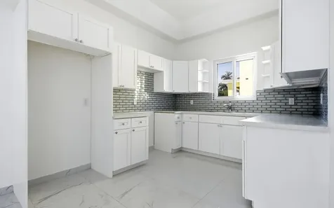 Lot B Eastern Road New Providence Paradise Island BS