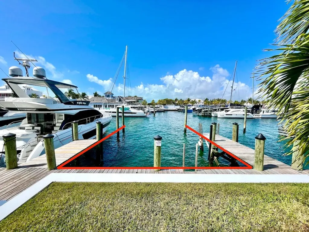 Palm Cay Marina 76/77 New Providence Paradise Island BS