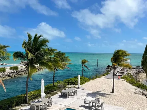 Palm Cay Marina 76/77 New Providence Paradise Island BS