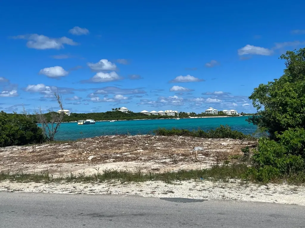 Flamingo Bay Estates Exuma BS