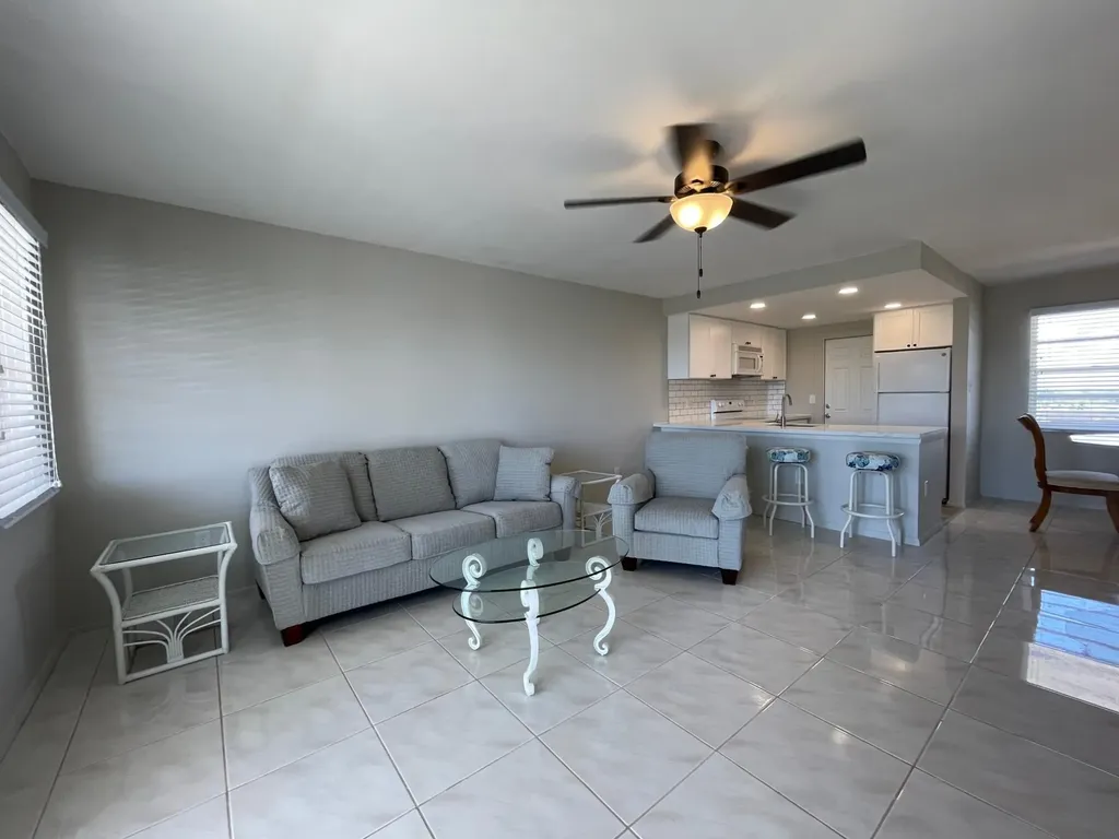 Harbour House Condominium 812 Grand Bahama Freeport BS