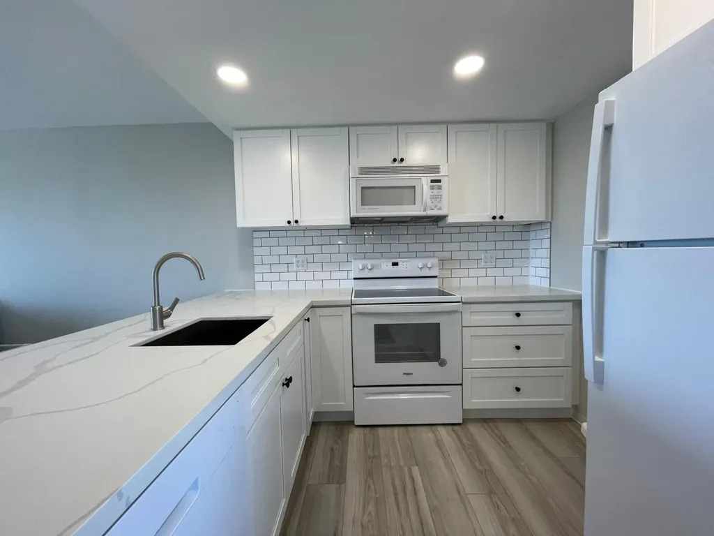 Harbour House Condominium 812 Grand Bahama Freeport BS