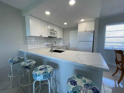 Harbour House Condominium 812 Grand Bahama Freeport BS