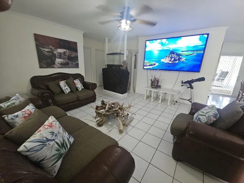 Victor Road 30 New Providence Paradise Island BS