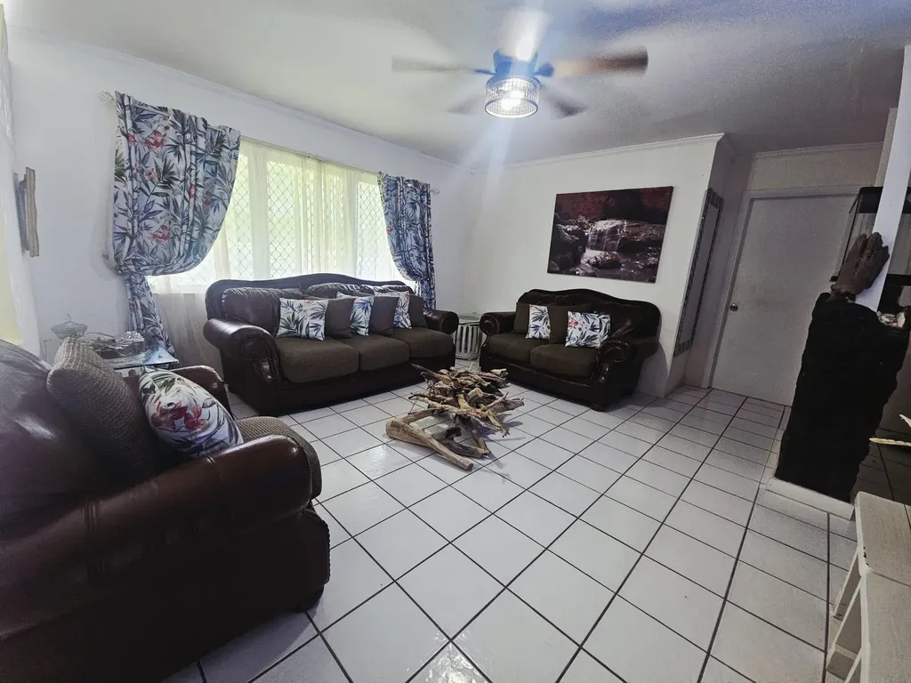Victor Road 30 New Providence Paradise Island BS