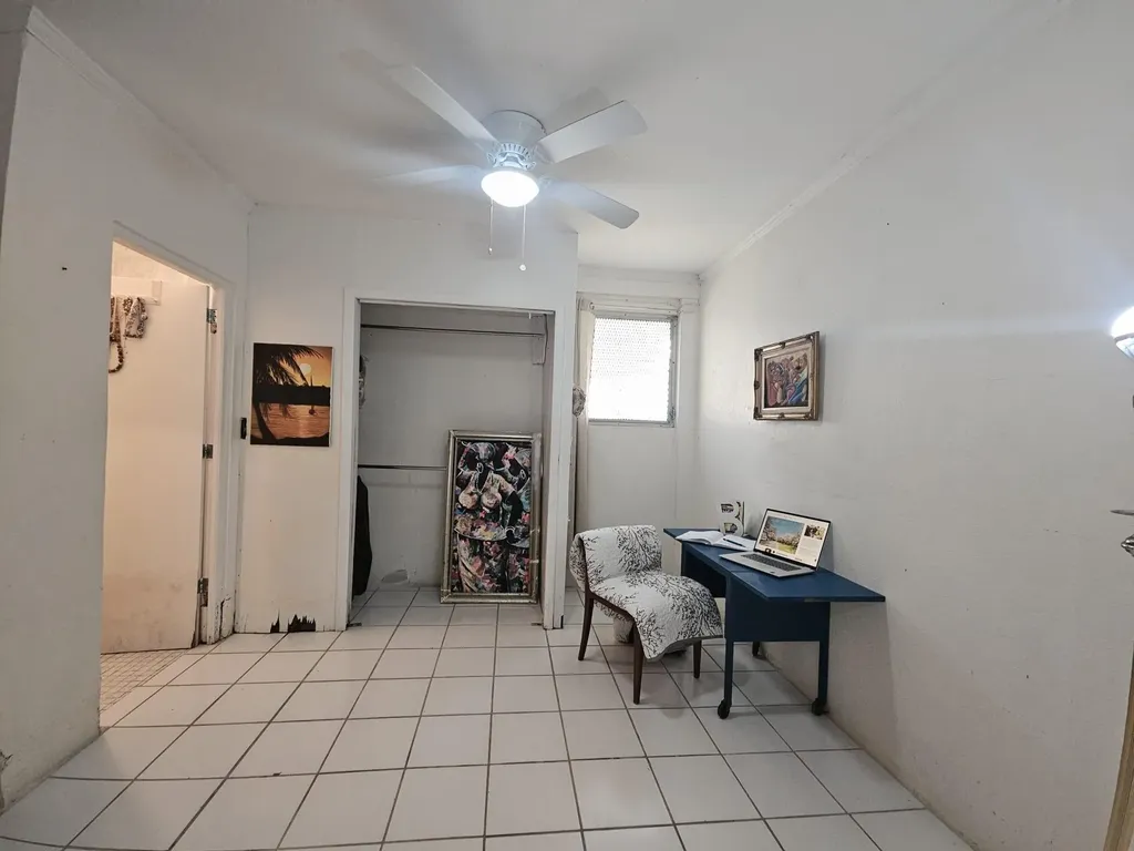 Victor Road 30 New Providence Paradise Island BS