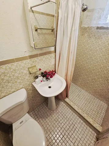 Victor Road 30 New Providence Paradise Island BS