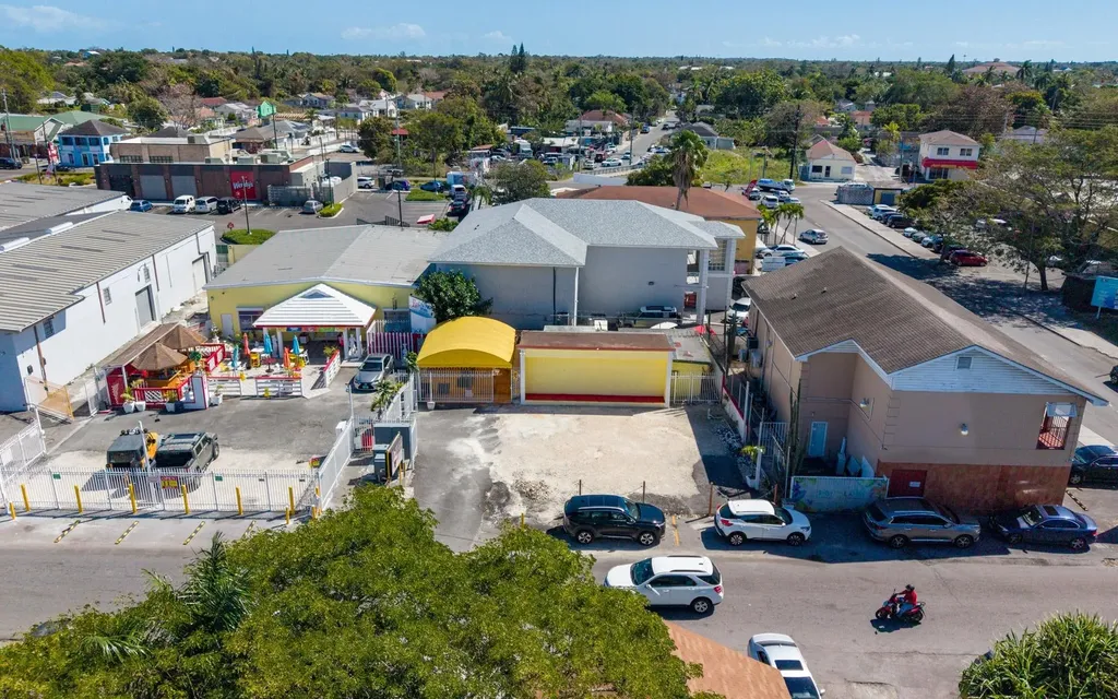 Tedder St, Palmdale New Providence Paradise Island BS