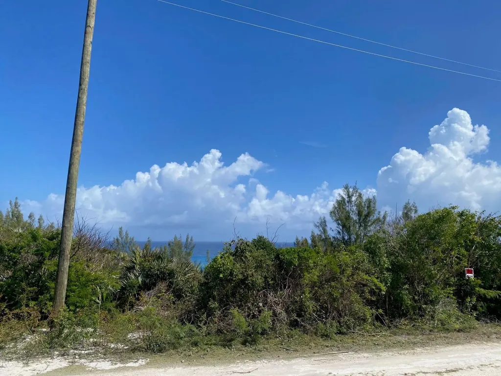 Ship Sighter Road Eleuthera BS