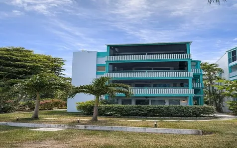 Love Beach Colony East New Providence Paradise Island BS