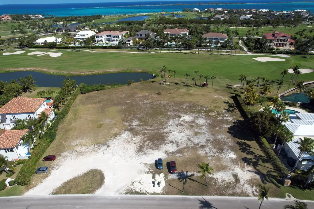 Harbour's Way New Providence Paradise Island BS