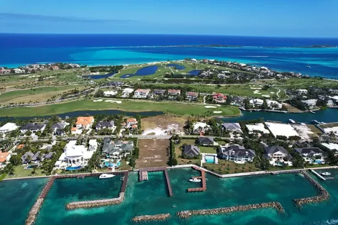 Harbour's Way New Providence Paradise Island BS