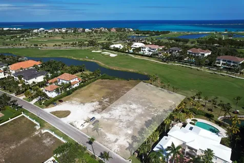 Harbour's Way New Providence Paradise Island BS