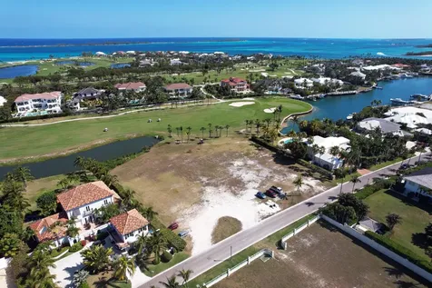 Harbour's Way New Providence Paradise Island BS