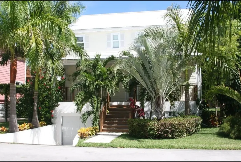 Shoreline Development 54 Grand Bahama Freeport BS