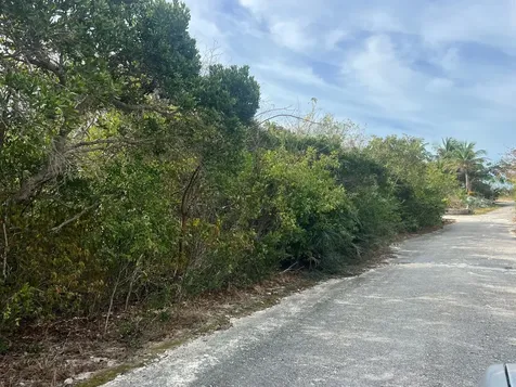 Clipper Road Exuma BS