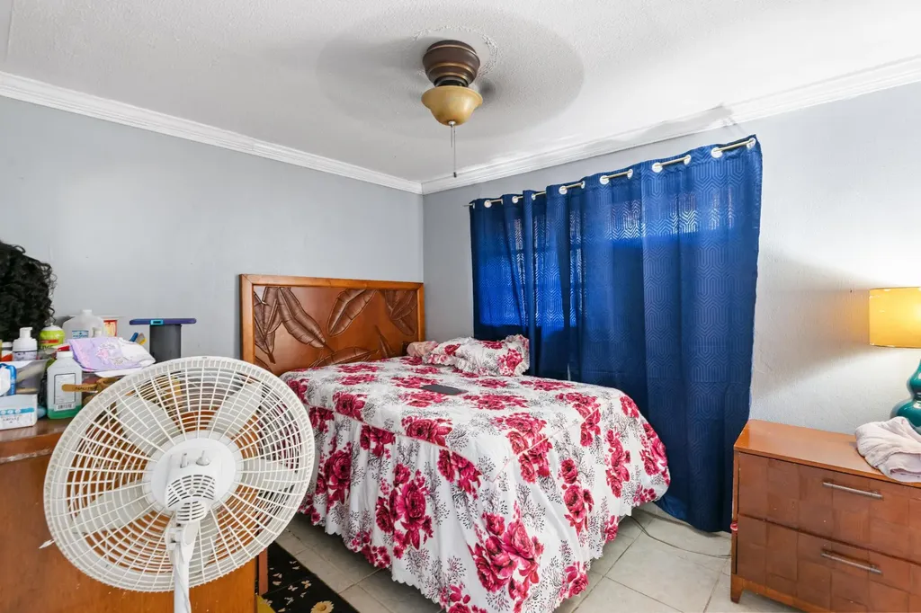 Boatswain Hill Triplex New Providence Paradise Island BS