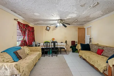 Boatswain Hill Triplex New Providence Paradise Island BS