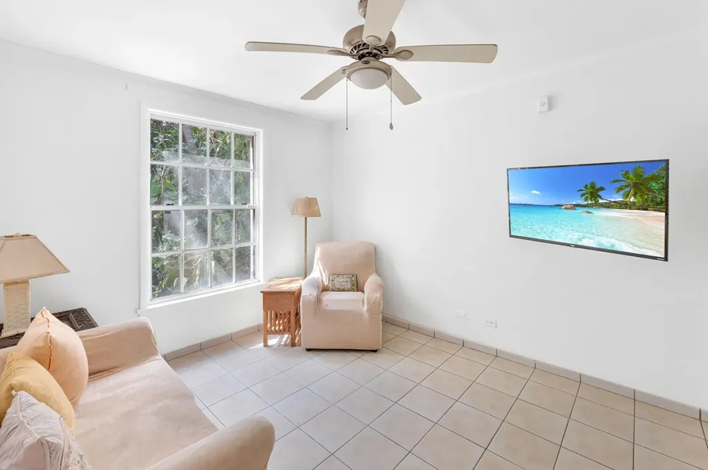 Bernard Road New Providence Paradise Island BS