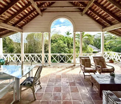 Bernard Road New Providence Paradise Island BS