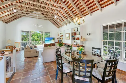 Bernard Road New Providence Paradise Island BS
