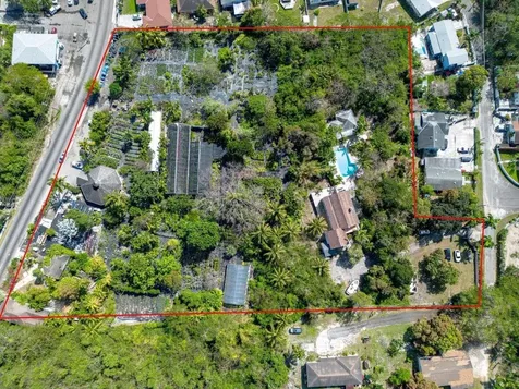 Bernard Road New Providence Paradise Island BS
