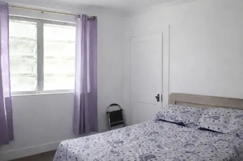 10th Street 3rd Lot S Eleuthera BS