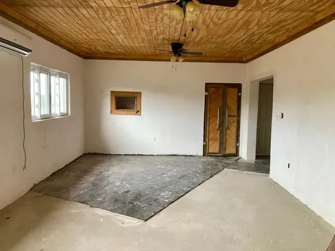 Oceanview Cottage 9 Gove Eleuthera BS