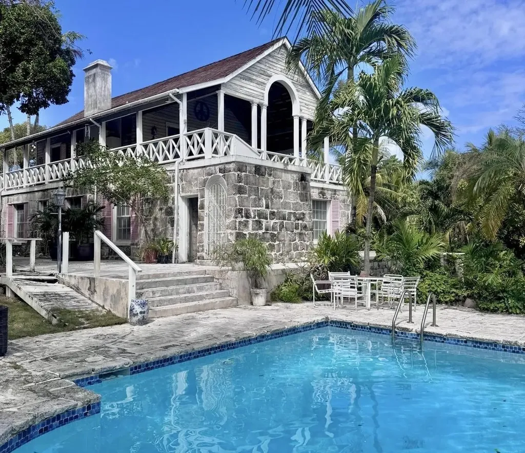 New Providence Paradise Island BS, Windsor Estates