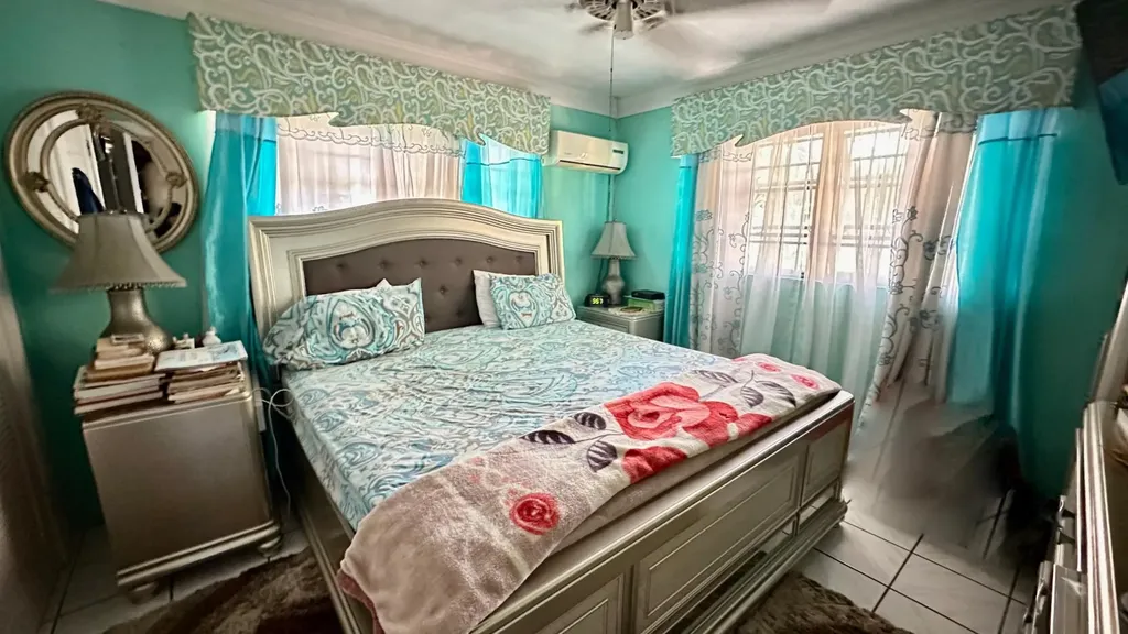 Bay Geranium Avenue 36 New Providence Paradise Island BS