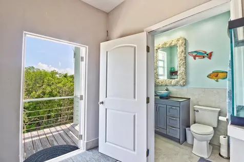 Turtle Creek 0 Abaco BS