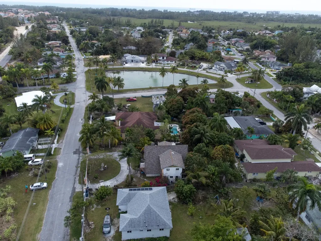 Coral Heights New Providence Paradise Island BS