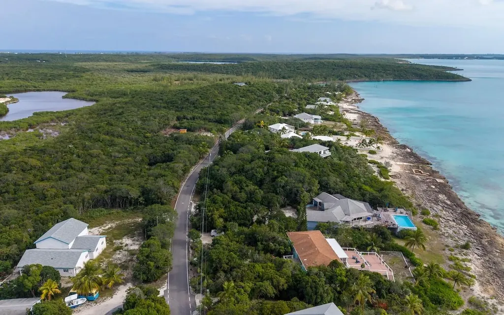 Lot R9, Shore Drive Eleuthera BS