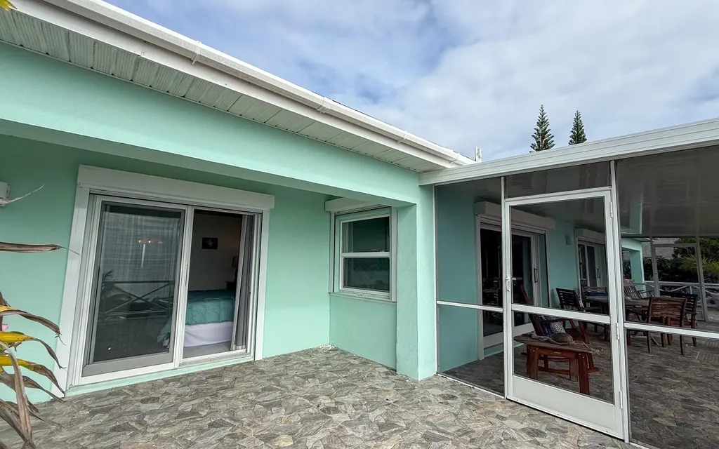 Lot R9, Shore Drive Eleuthera BS