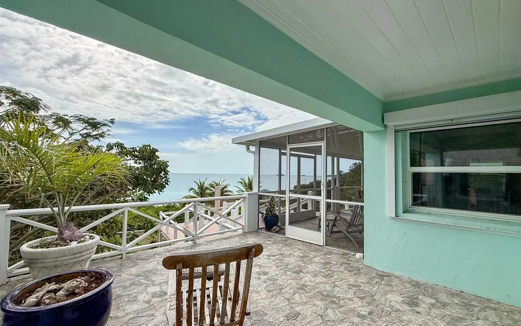 Lot R9, Shore Drive Eleuthera BS