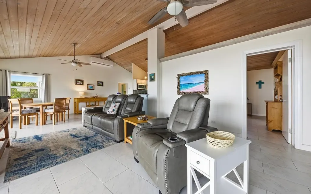 Lot R9, Shore Drive Eleuthera BS