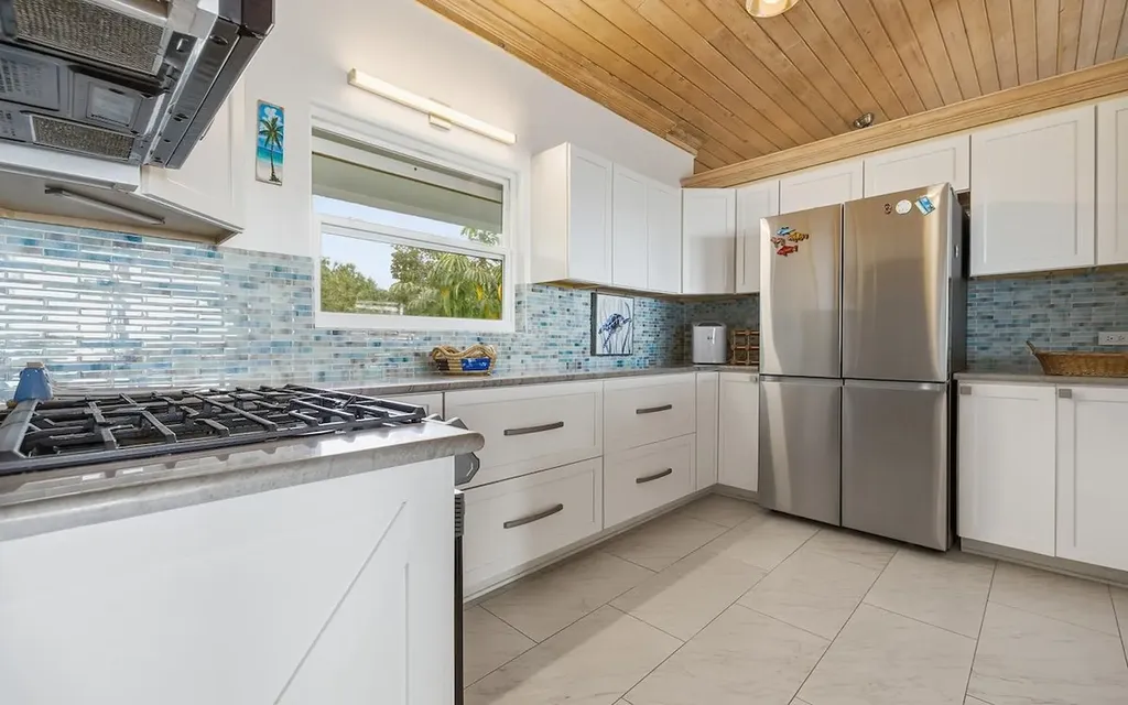 Lot R9, Shore Drive Eleuthera BS