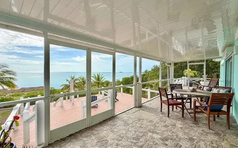 Lot R9, Shore Drive Eleuthera BS