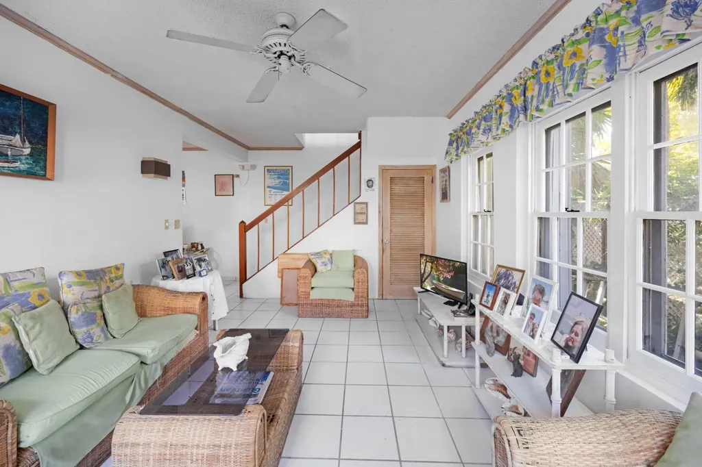 Eton Avenue New Providence Paradise Island BS