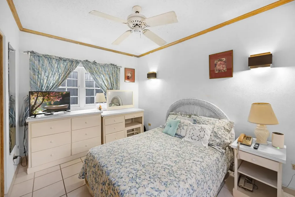 Eton Avenue New Providence Paradise Island BS