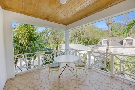 Eton Avenue New Providence Paradise Island BS